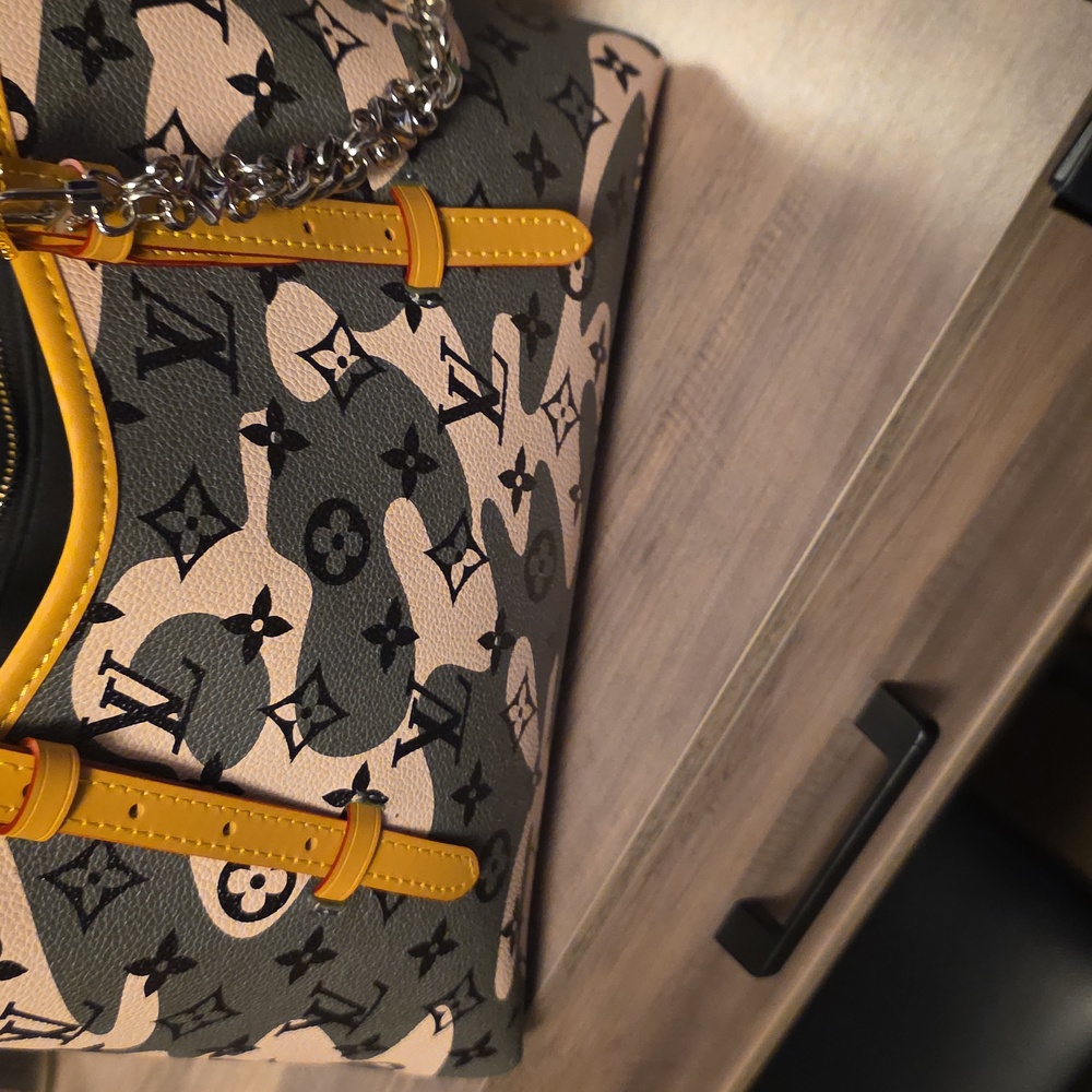 Elegant Fashion  Bag - Picture 7 of 11